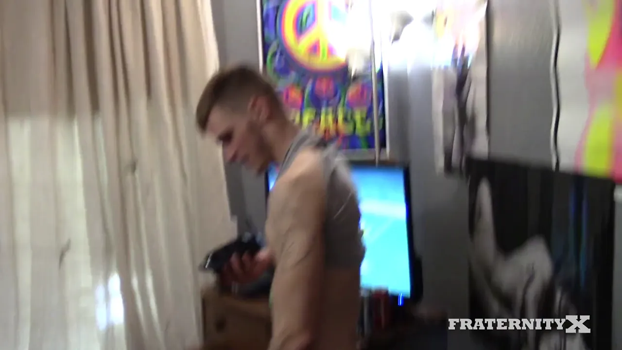 Gay college jocks fuck bareback in a group scene