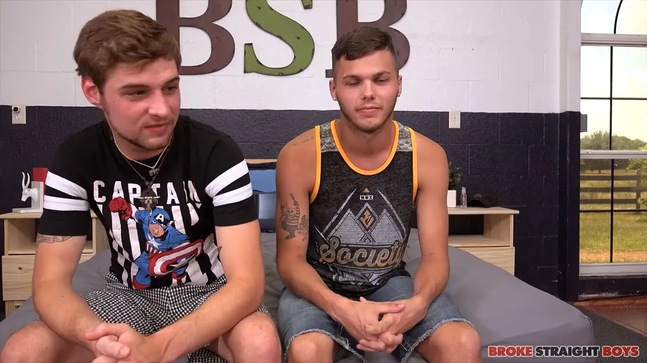 Two tattooed jocks fuck bareback for the first time