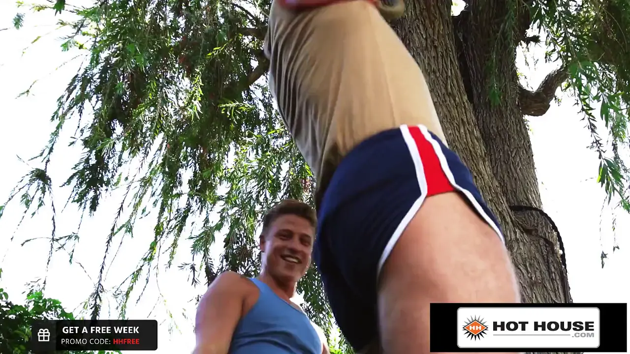 Handsome top fucks juicy jock in bareback gay scene