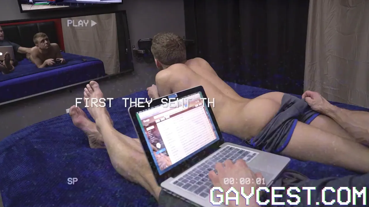 Gay twink Dex Devall gets bareback fucked by his DILF stepdad Ace Banner