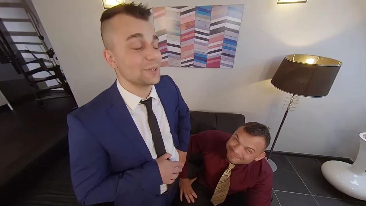 Straight guy tries bareback gay experience before wedding