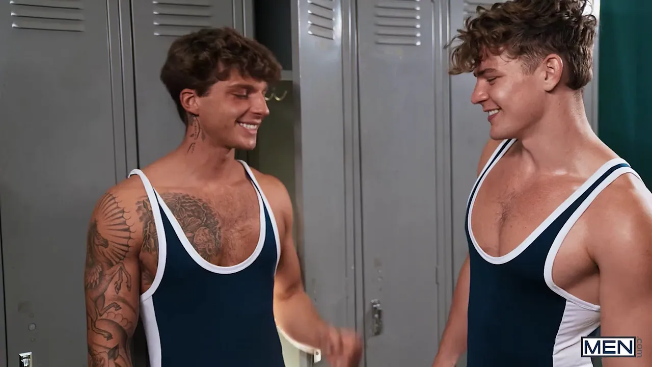 Gay wrestling coach seduces and sucks his student's big cock