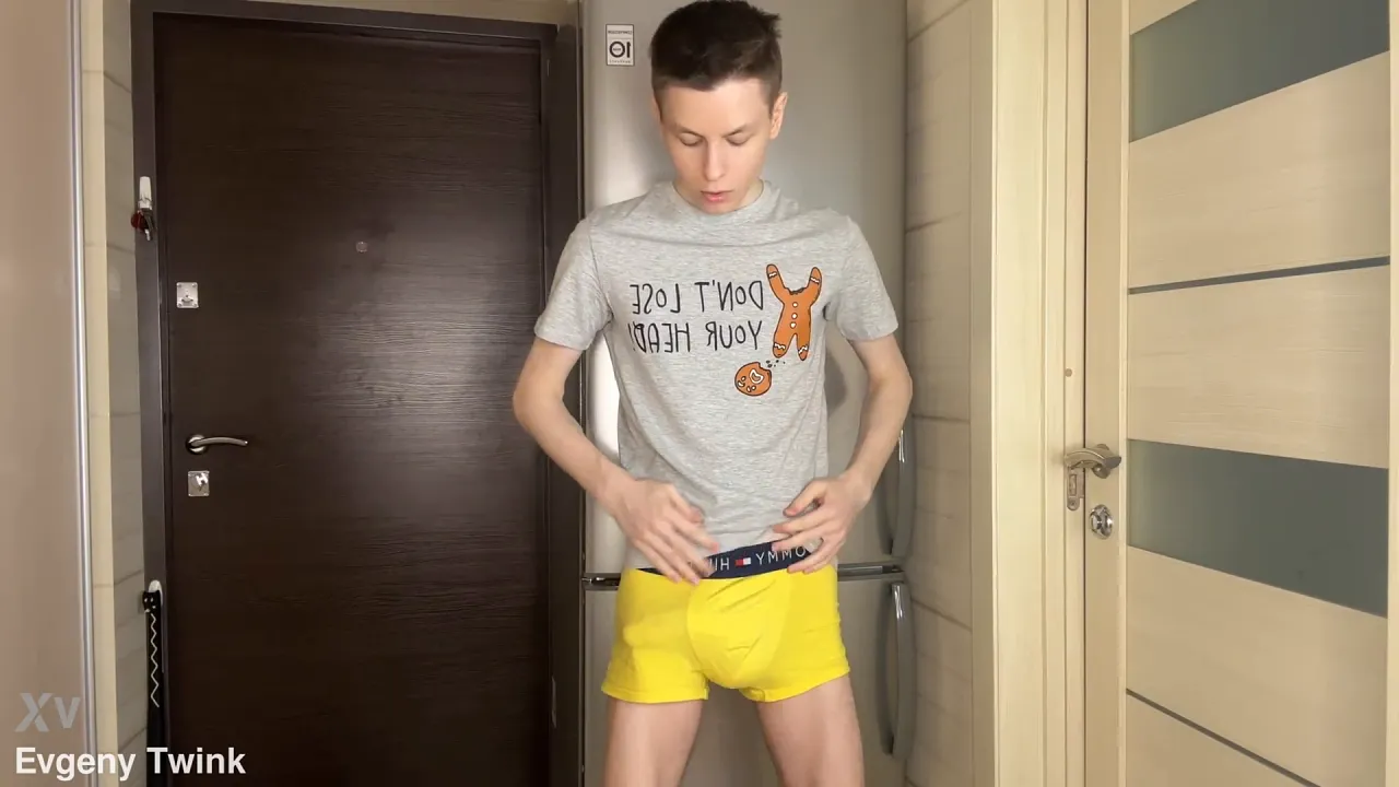 Young twink masturbates with his huge cock in solo video