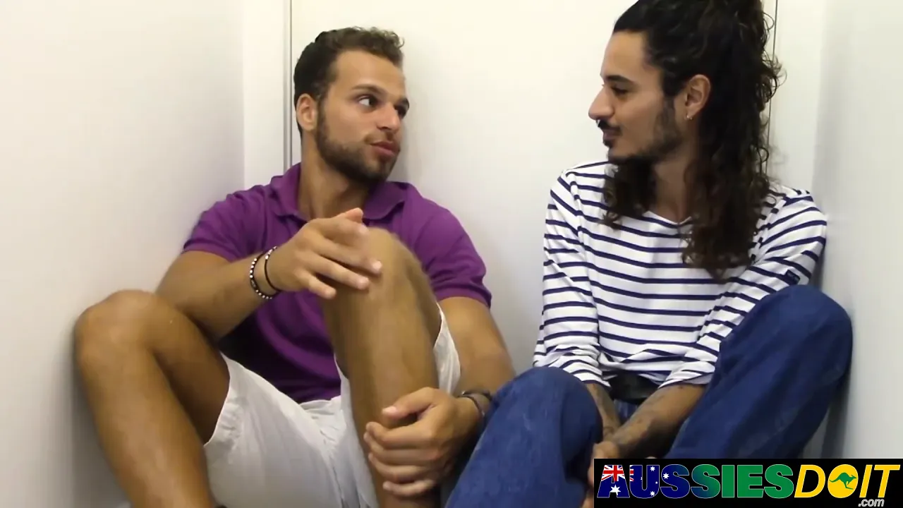 Muscular jock Yanis bottoms for hunk Valentino in a casting scene