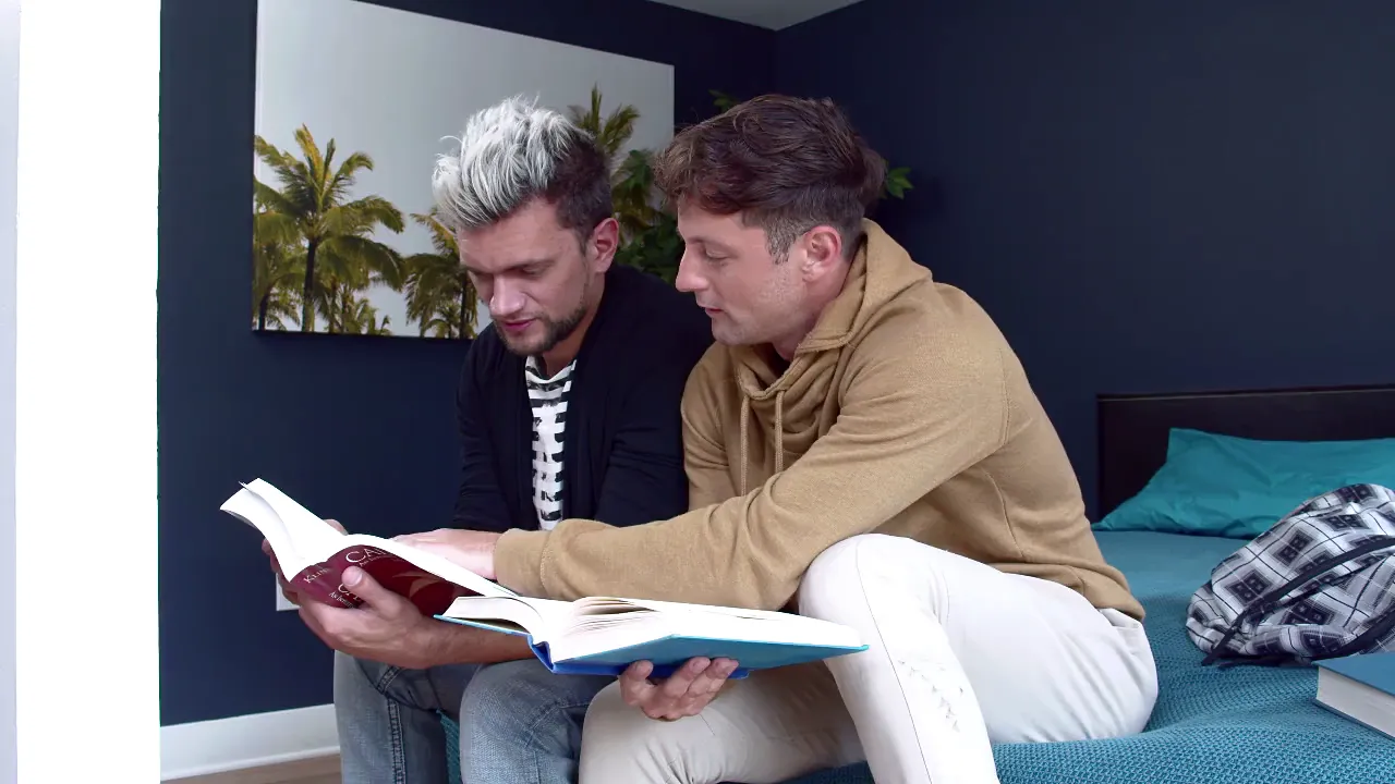 Gay jocks get spitroasted bareback in a study session