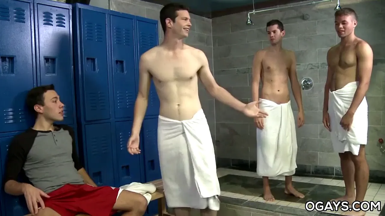 Twink Blake sucks three cocks in a hardcore gay orgy