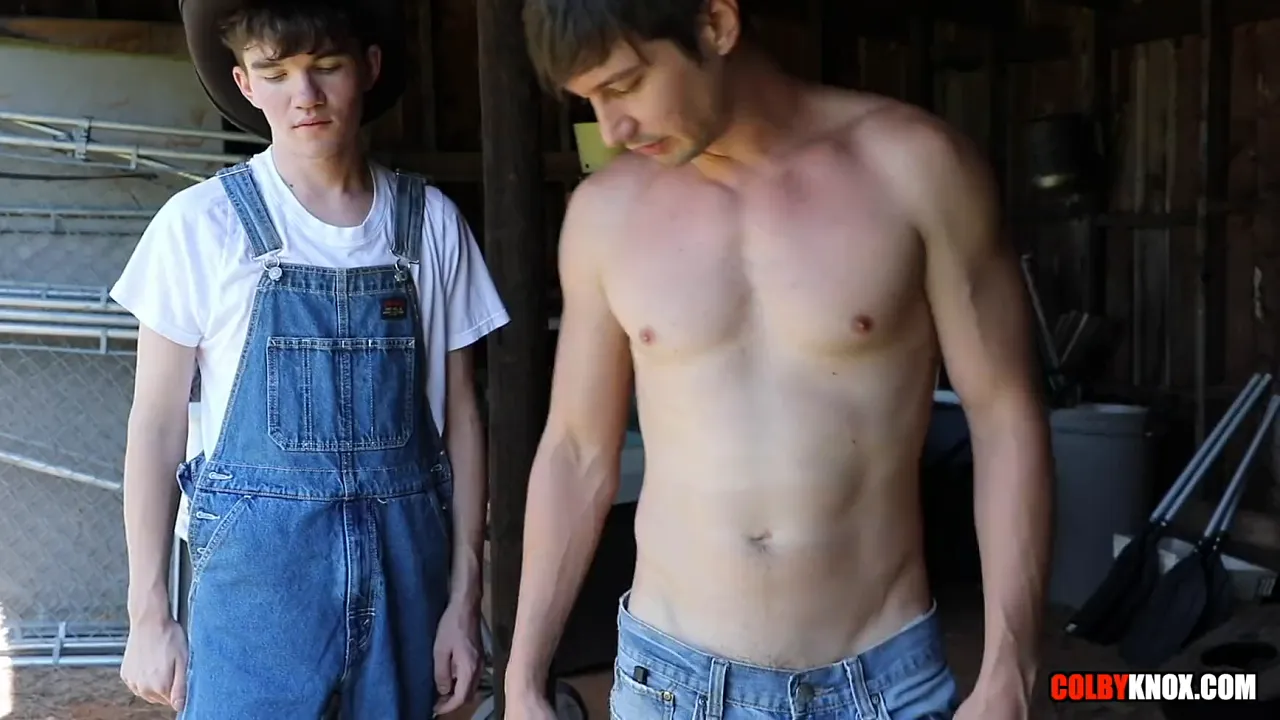 Muscular jock Colby Chambers seduces his neighbor for rough bareback sex