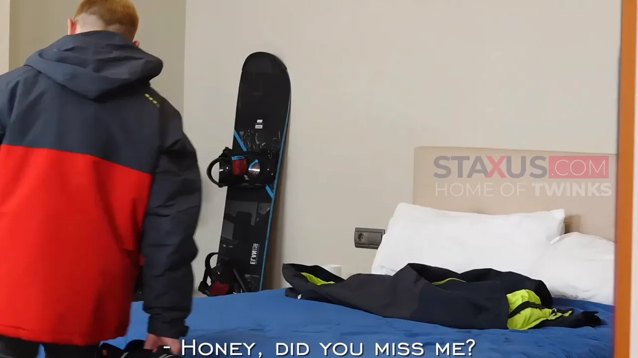 Euro college twinks have bareback sex and give each other handjobs and blowjobs