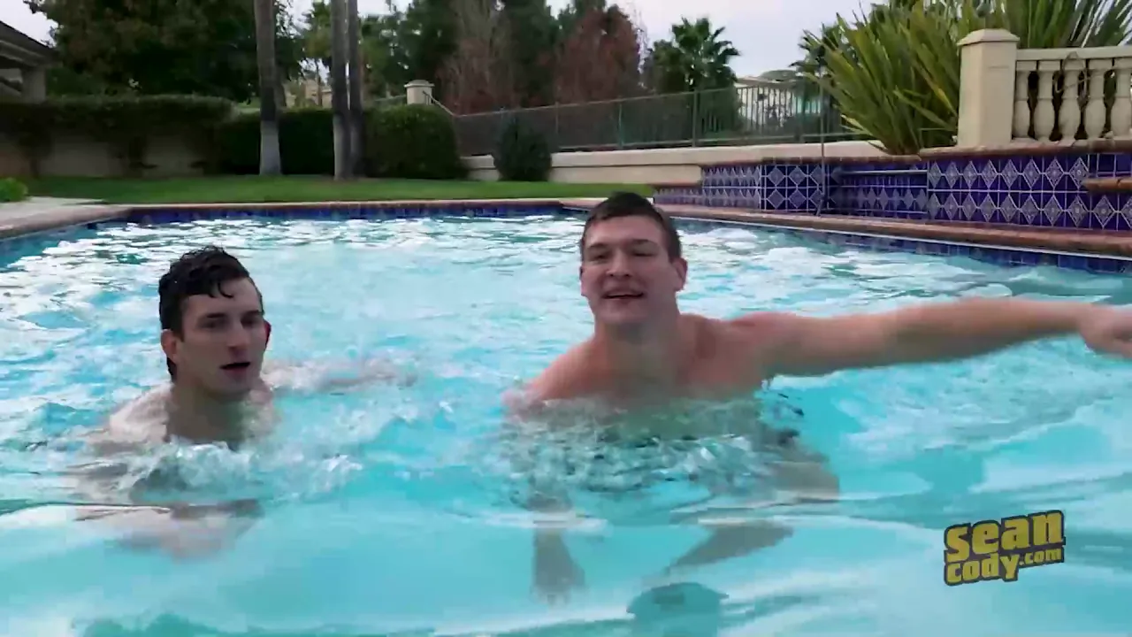 Sean Cody: Joey and Dillan get horny after swimming, rush inside to have bareback sex