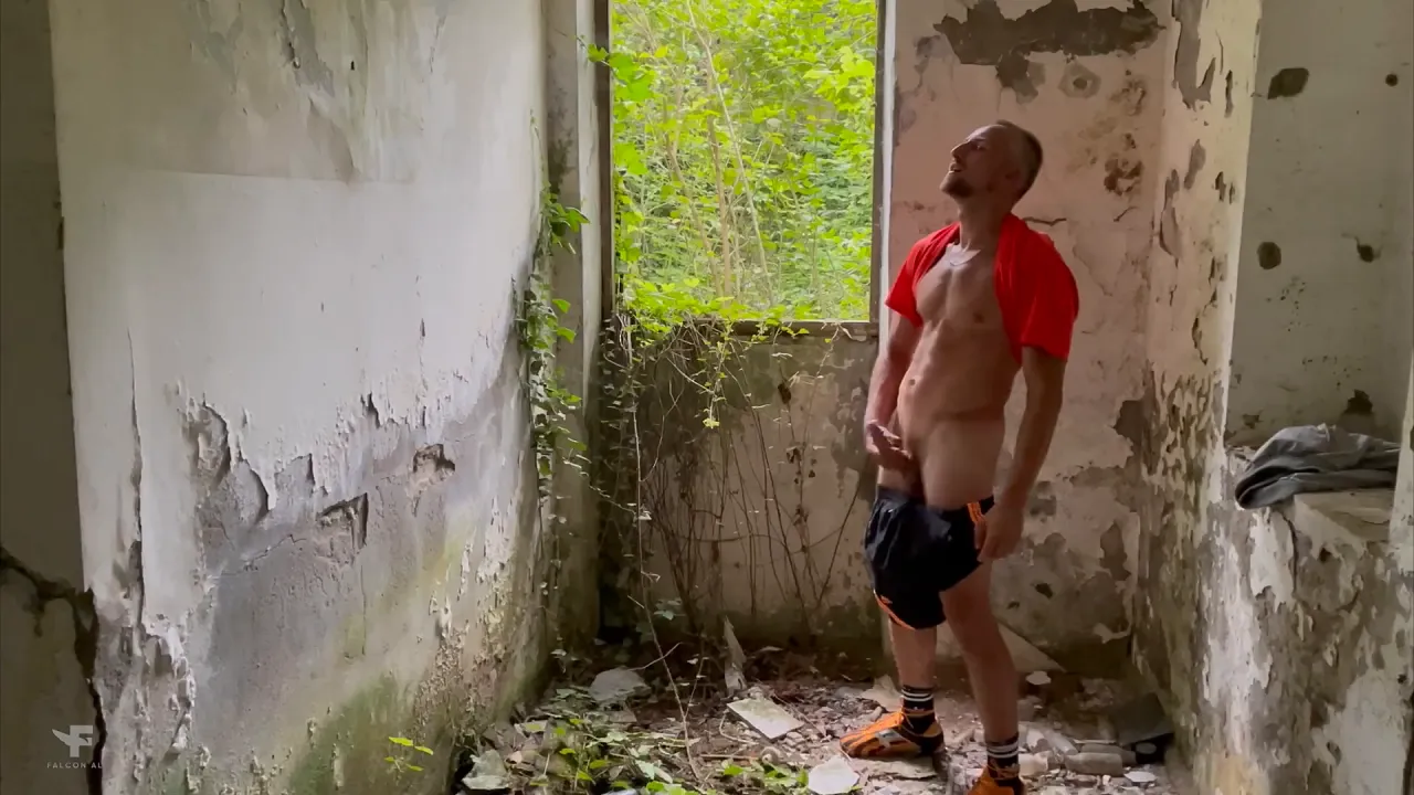 Gay man fucks Falcon Al's ass bareback in the ruins, then cums on his face