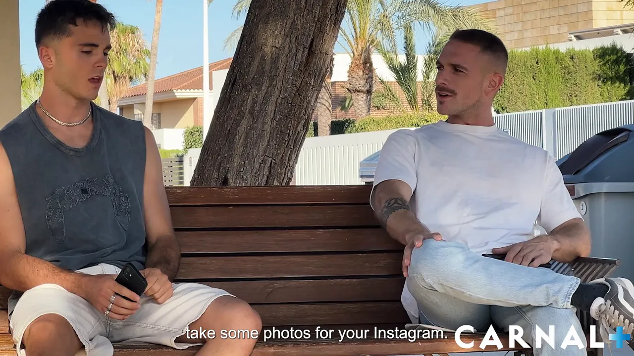 Gay twink jock Hugo Dupre has unexpected sexy photoshoot and blowjob