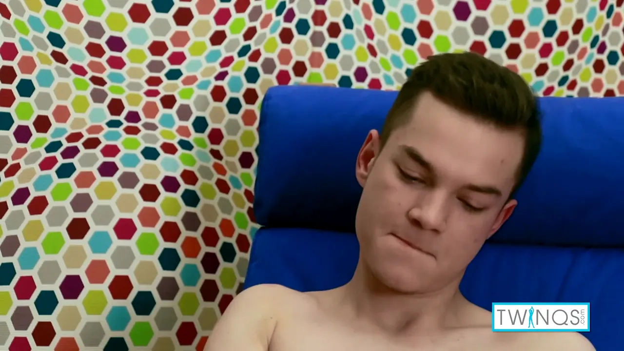 Blonde twink Lucas A wanks and jacks off to a big cumshot