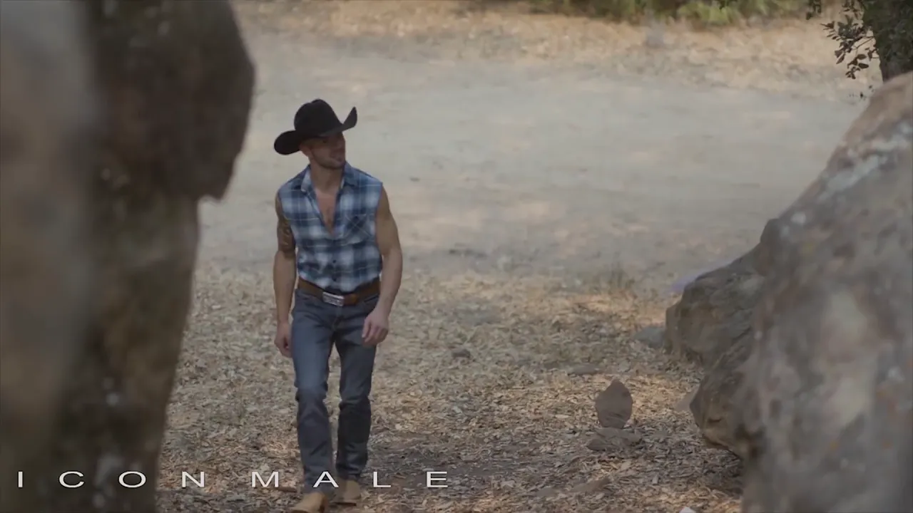 Gay muscle hunks Casey Everett and Lance Charger have bareback sex on the ranch