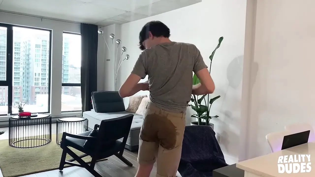 Gay stepbro Edward Terrant bends over for Milo Madera to fuck him bareback