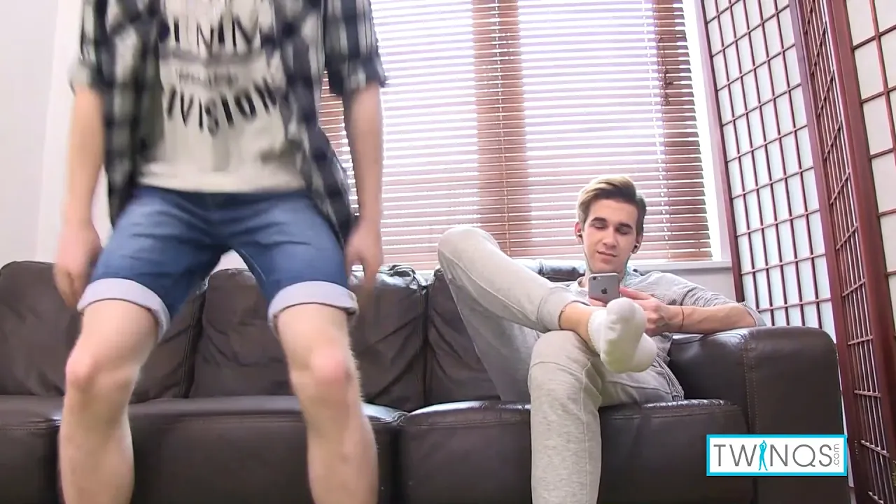 Gay twinks William B and James T have deep sex on the couch