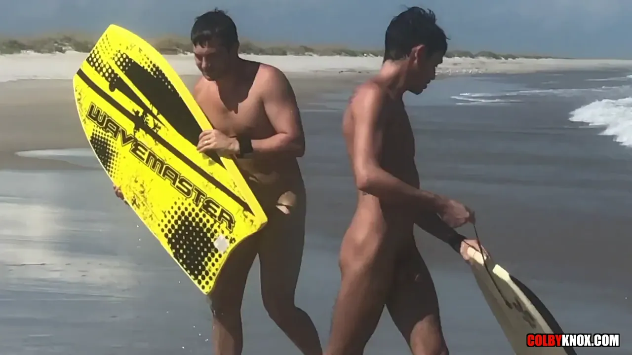 Gay muscle boys Colby Chambers, Grayson Lange and Mickey Knox fuck raw on a beach