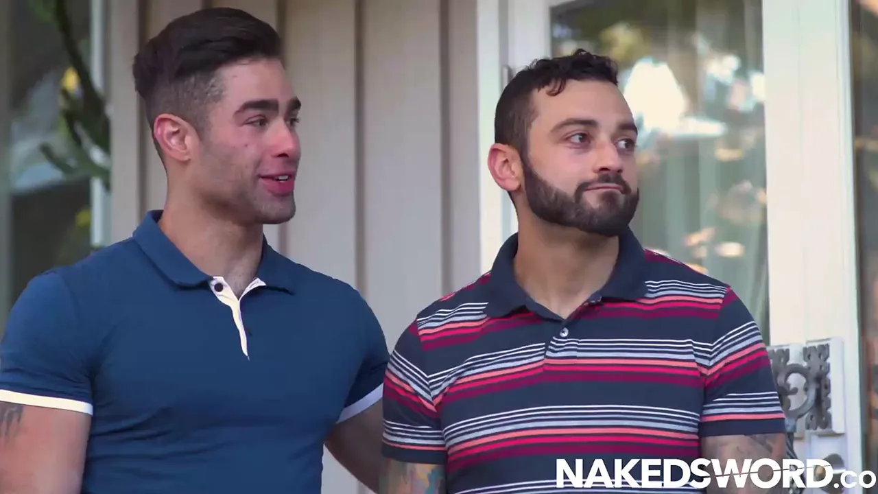 Inked gay muscle studs Drew Valentino and Lucas Leon have bareback sex