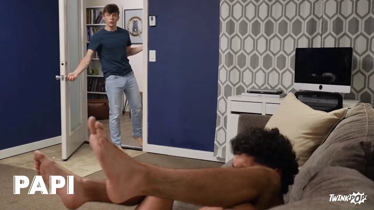 Gay twinks Jake Preston and Alex Myers play video games before having bareback sex