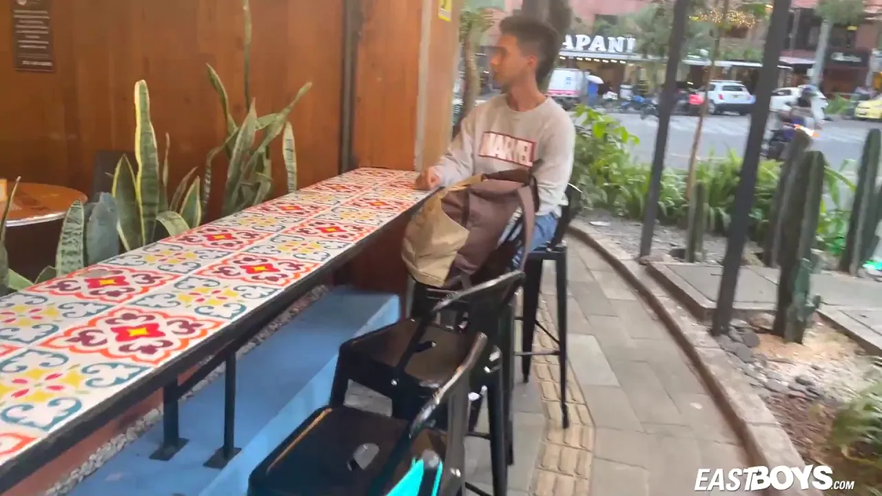 Latino college twink with a huge cock gives handjob