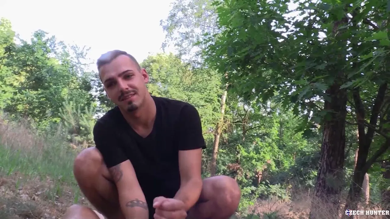 Twink masseur takes big cock in public bareback reality scene