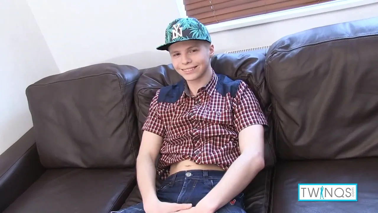 Twink Logan masturbates and plays with his ass while jacking off
