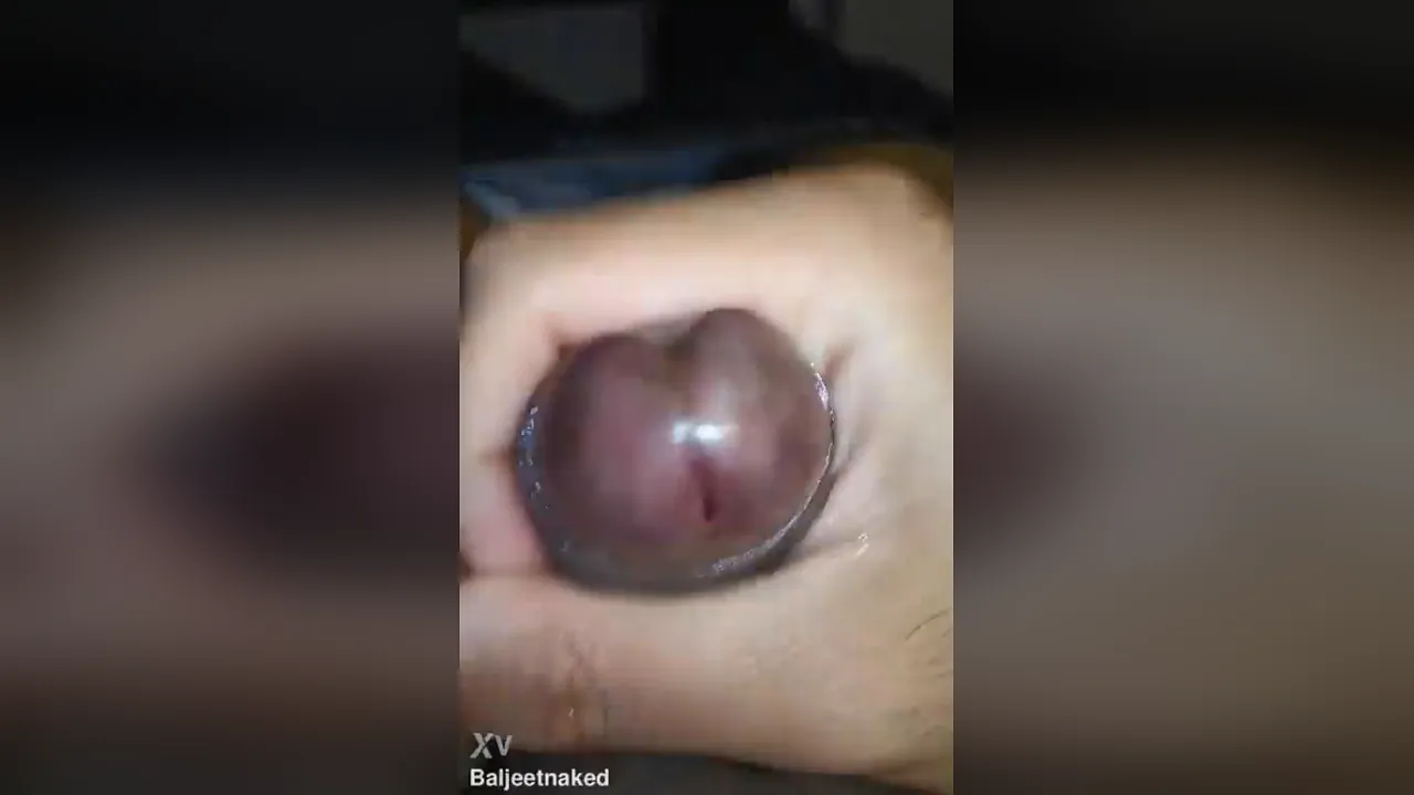 Muscular twink BaljeetNaked has quick gay sex