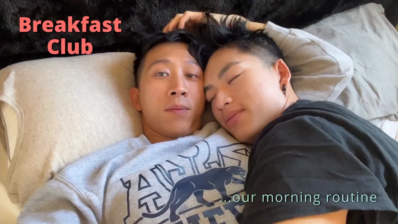 Asian couple in a bareback boys' love sex dream, Tyler Wu & Sam Vu (yaoi porn)