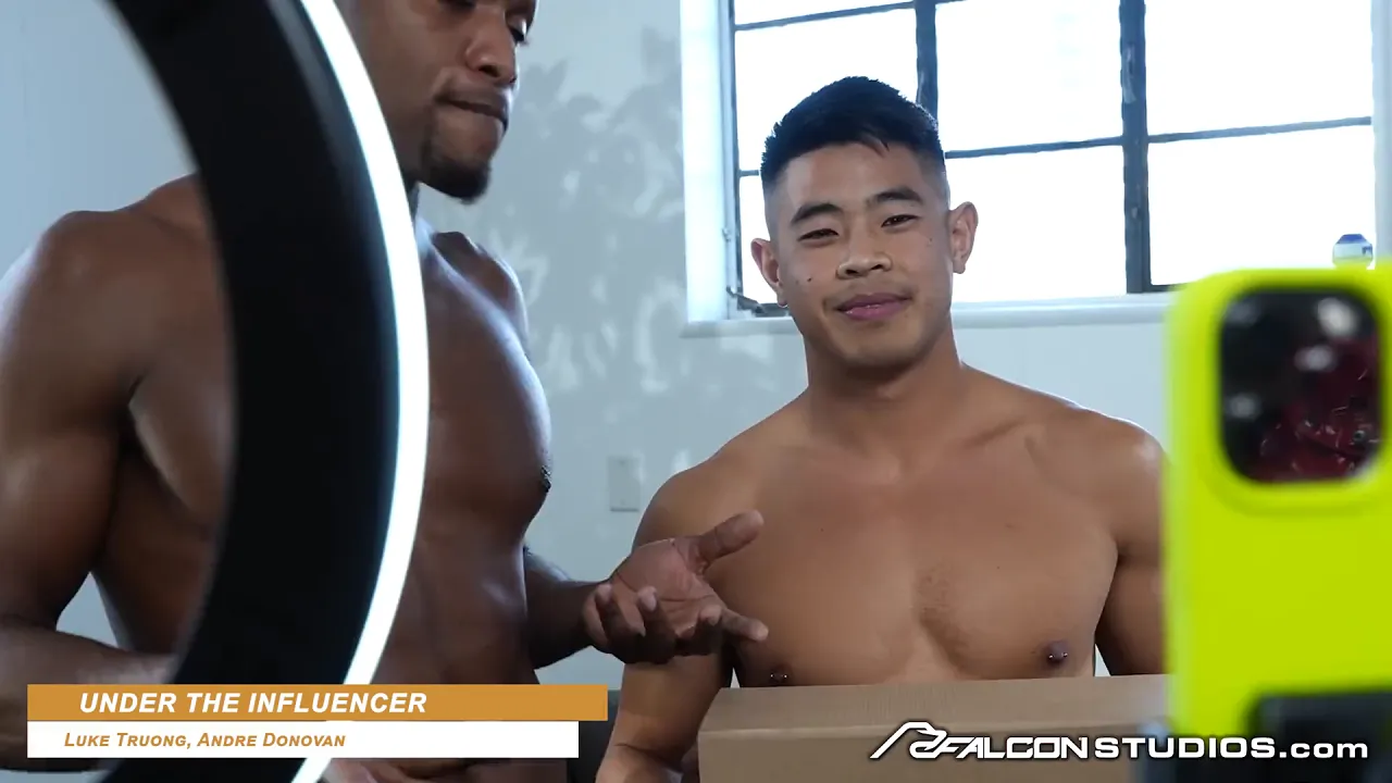 Best of Andre Donovan gay bareback scenes with Beaux Banks