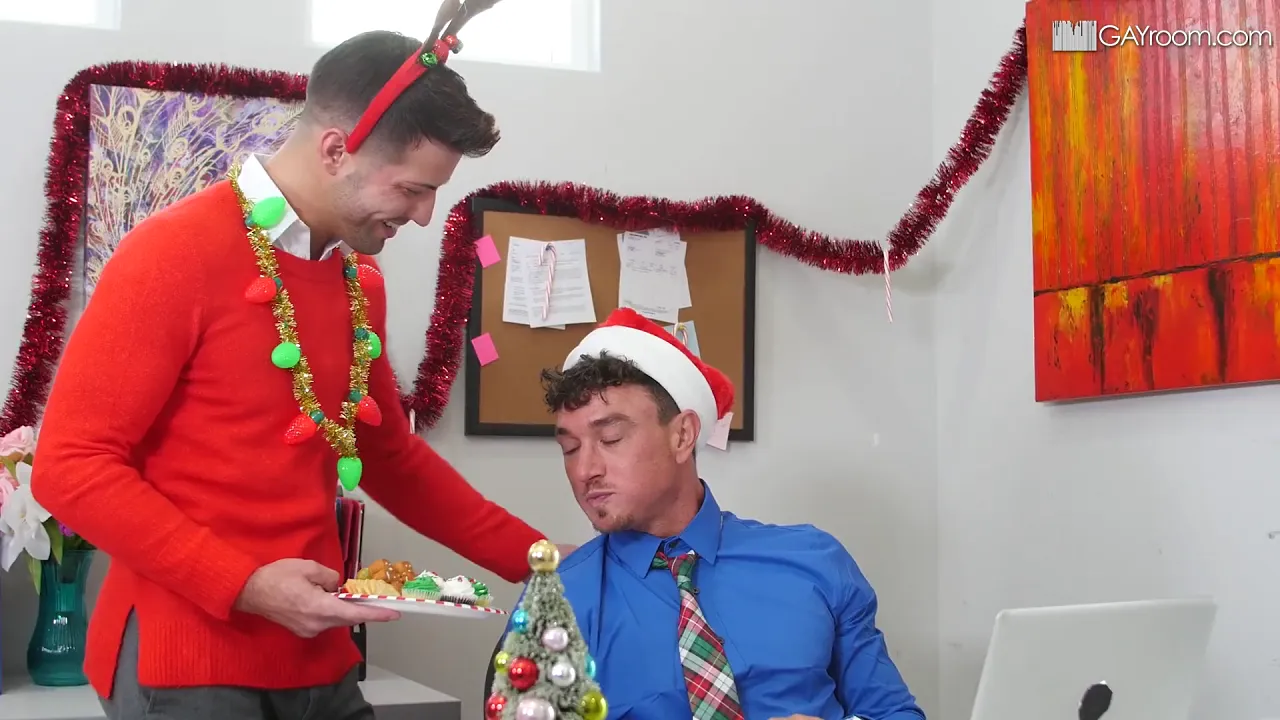 Casey Everett seduces his straight boss Cade Maddox at the Christmas party