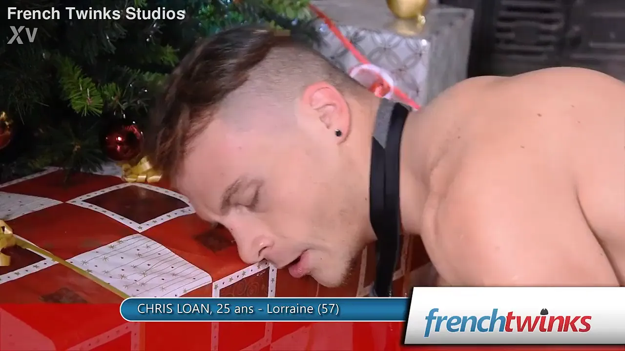 Gay twink strips and sucks a muscular hunk's ass