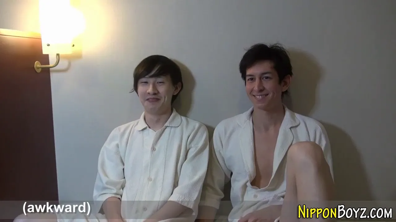 Gay Asian twink gives a blowjob and handjob, then cums on his cock