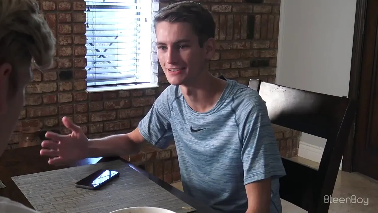Gay college twinks Trevor Harris and Julian Bell flip fuck raw