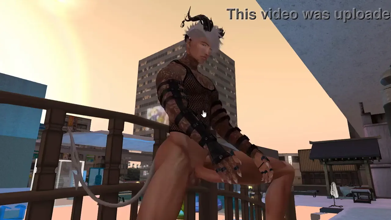 Gay amateur masturbates