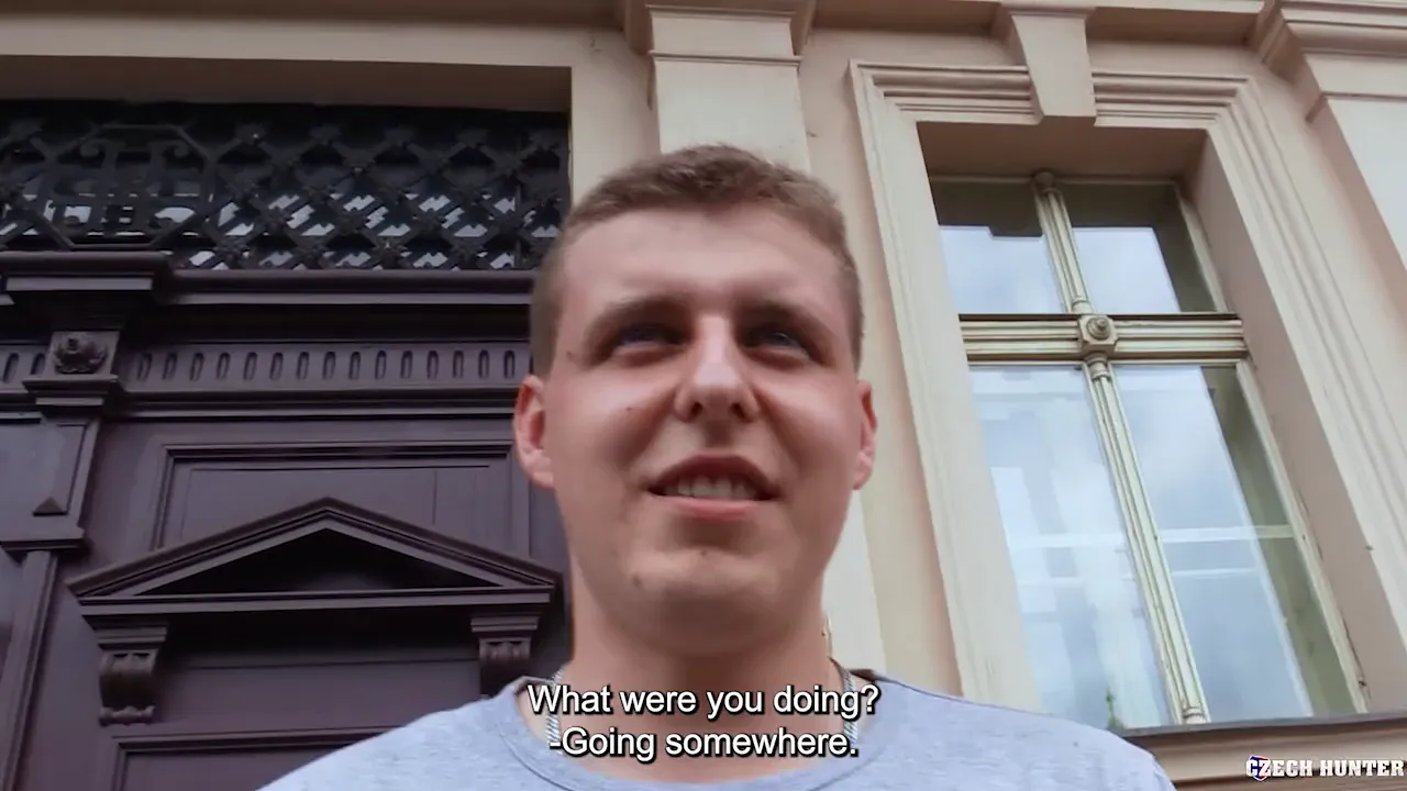 Gay man in Prague gets a hard bareback fuck after giving a blowjob and handjob