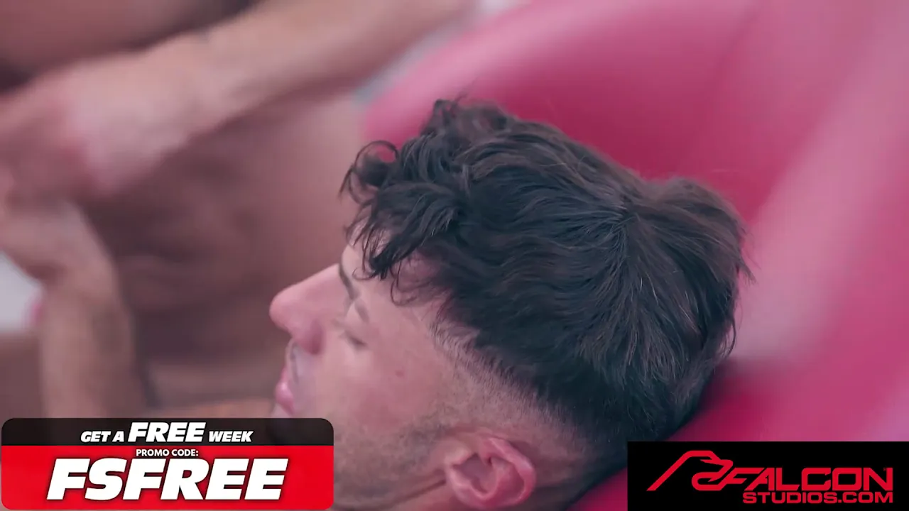 Allen King rims and gets pounded by Jolian's big gay bareback cock