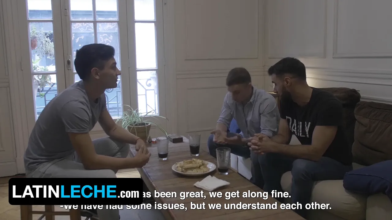 Horny stud Jonas Matt takes Rodrigo El santos huge latin cock while his BF is watching - latin leche