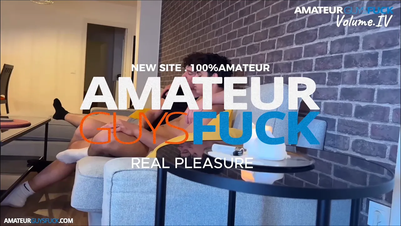 Gay college guys jerk off and give each other blowjobs with big dicks