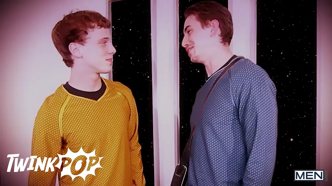 TWINKPOP - captain kirk and spock save the ship then celebrate with a wild space jizz orgy